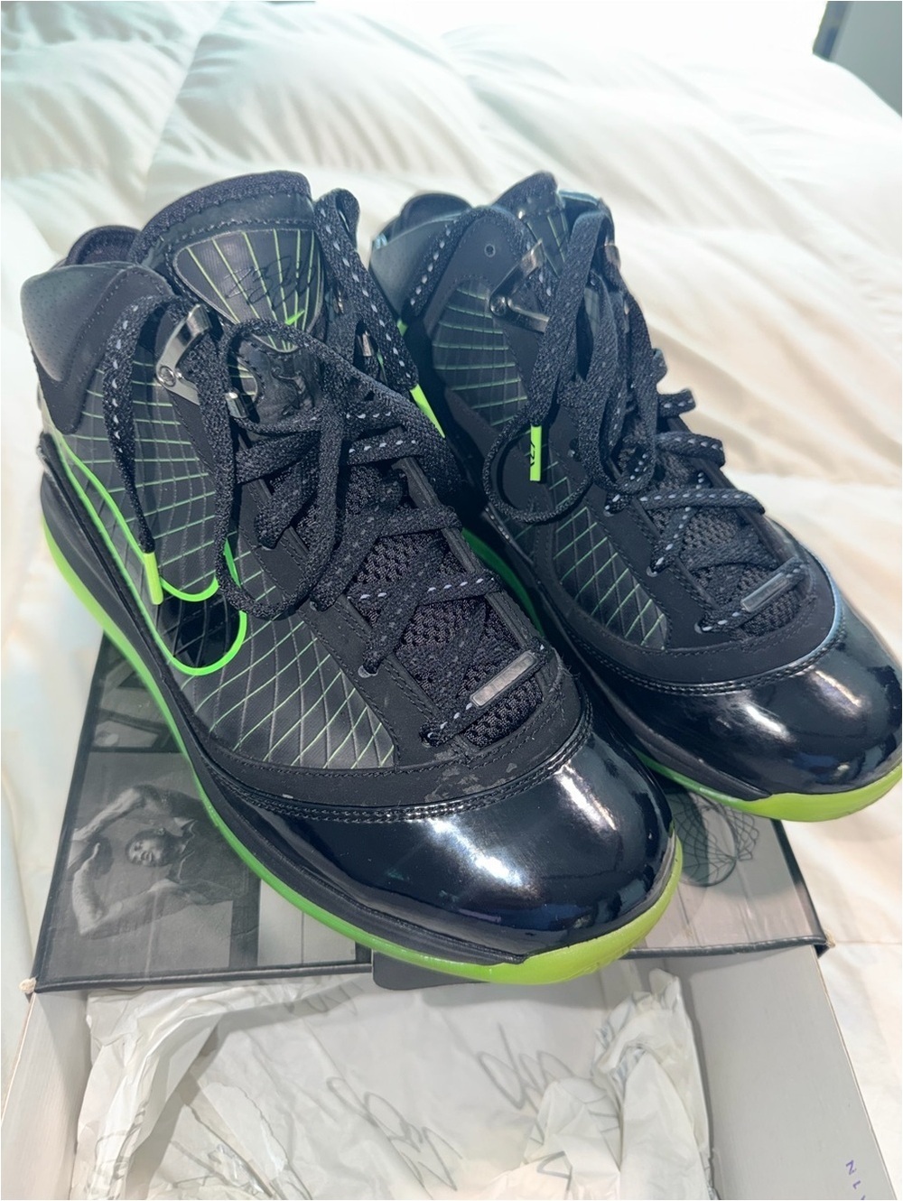 Nike Air Max LeBron VII 7 Black Electric Green Men’s 8.5